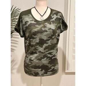 Lucky Brand Camo T-Shirt – Women’s Medium